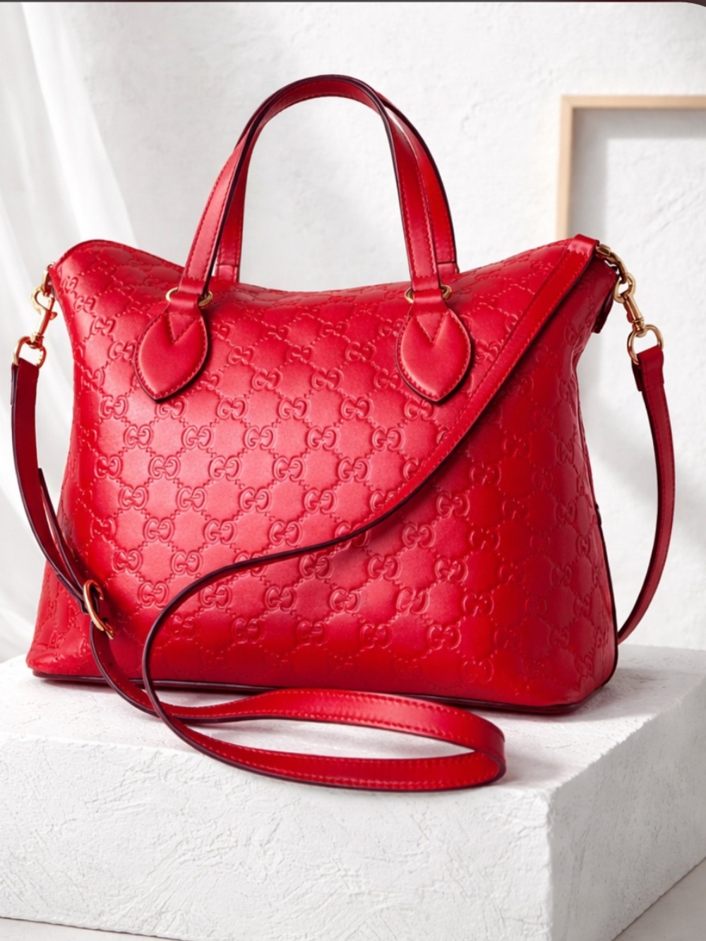 Authentic Gucci Red Leather Tote/ Shoulder Bag.